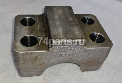 17M-30-51480 крышка KOMATSU D275A5