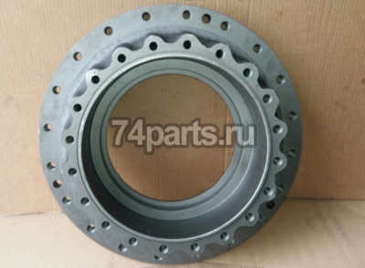22U-27-21182 корпус ступица редуктор KOMATSU PC 220-7