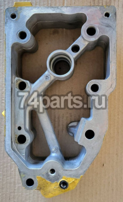6210-11-7101 корпус клапанного механизма Komatsu S6D140-2