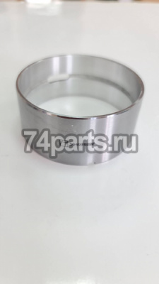 504078222 втулка распредвала IVECO CURSOR 13